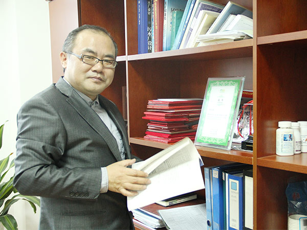 公司研发团队领导人--韩总